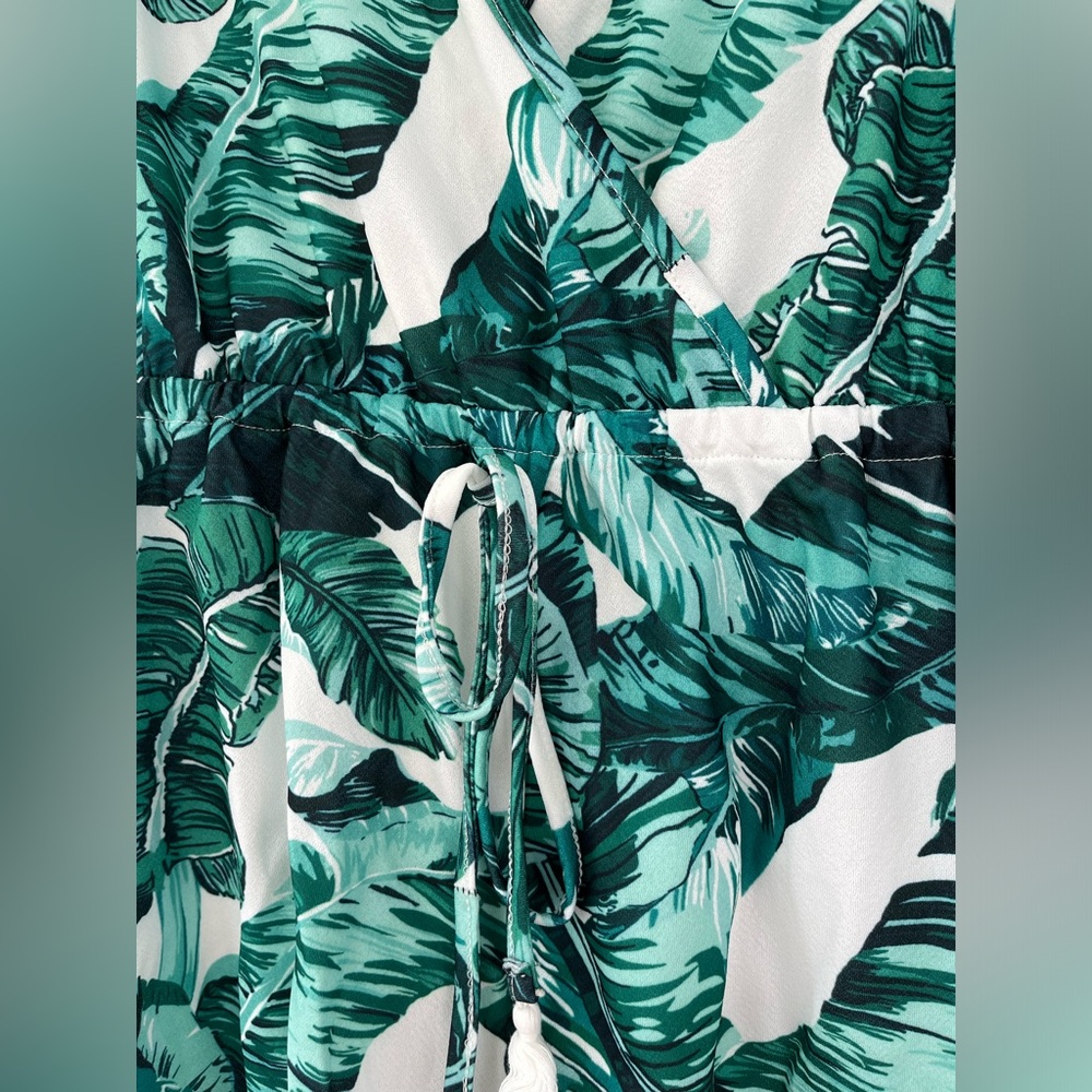 Tropical Pattern Romper - Picture 4 of 4